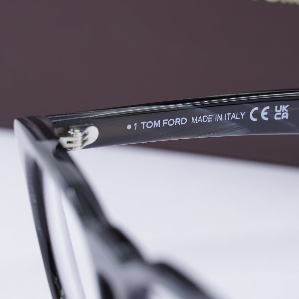 Tom Ford FT5930-D-B 063 Rectangle Eyeglasses 52mm - Black Horn /Blue Light Block - Picture 3 of 9